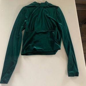 NWOT!! Shein velvet top size Large